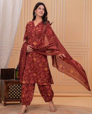 Maroon floral printed pure cotton kurta set for women 5