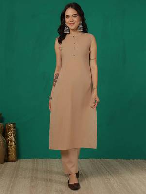 Beige solid pure cotton kurta set for women 1