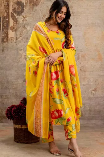Yellow floral printed cotton kurta set for women