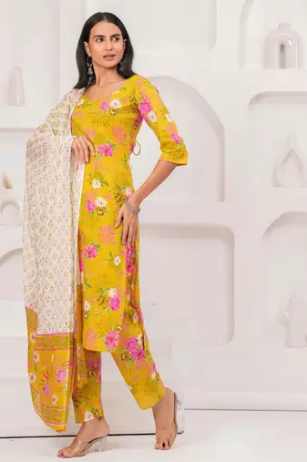 Yellow floral printed cotton kurta set for women