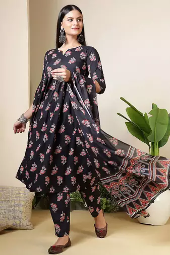 Black floral printed pure cotton kurta set for women