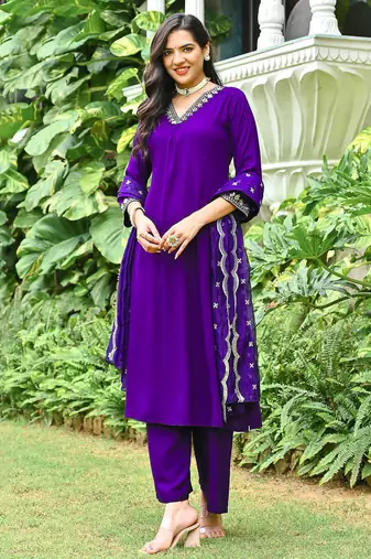 Purple embroidered viscose rayon kurta set for women