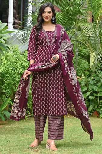 Burgundy floral printed pure cotton kurta set for women