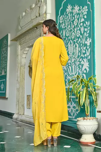 Yellow embroidered viscose rayon kurta set for women