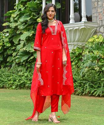 Red embroidered viscose rayon kurta set for women 1