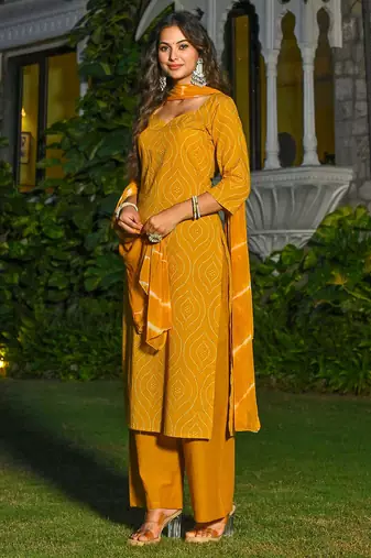 Yellow floral printed pure cotton kurta set for women