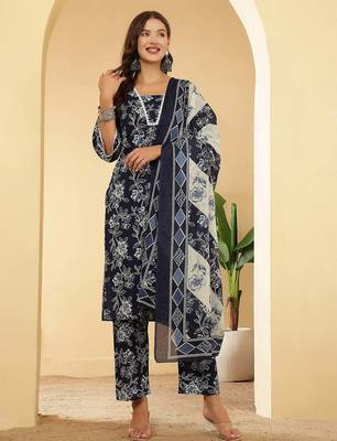Navy blue floral printed pure cotton kurta set for women 1