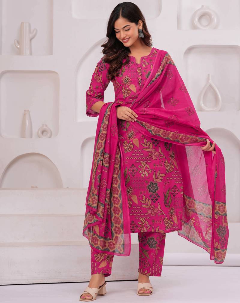 Pink floral printed pure cotton kurta set for women