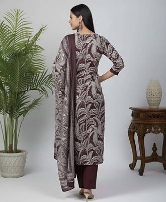 Burgundy floral printed pure cotton kurta set for women 2