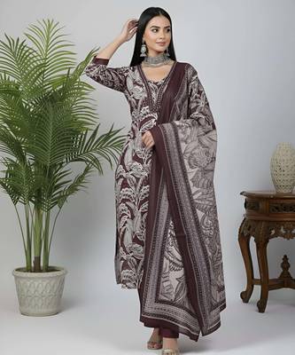 Burgundy floral printed pure cotton kurta set for women 5