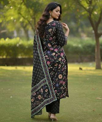 Black floral printed pure cotton kurta set for women 2