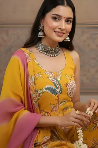 Yellow floral printed cotton kurta set for women