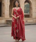 Red floral printed pure cotton kurta set for women