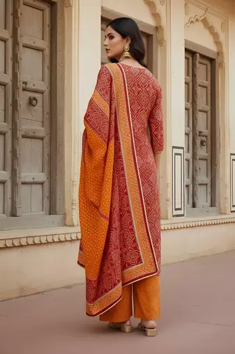 Red floral printed cotton kurta set for women