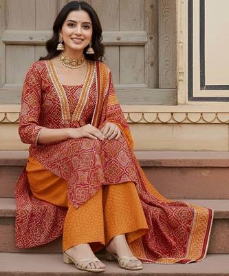 Red floral printed pure cotton kurta set for women 5