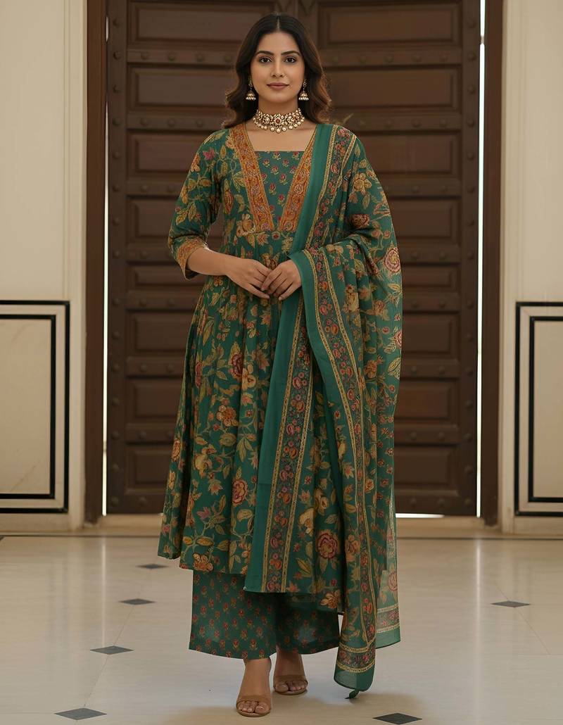 Green floral printed pure cotton kurta set for women