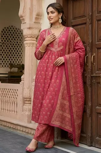 Pink floral printed cotton kurta set for women