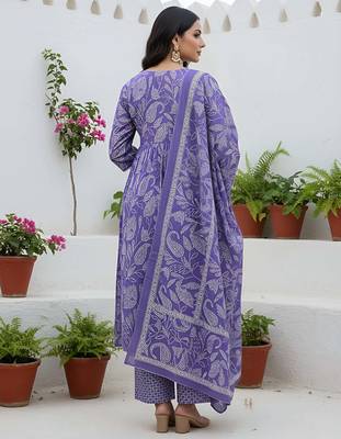 Lavender floral printed pure cotton kurta set for women 2