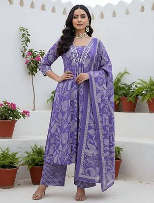 Lavender floral printed pure cotton kurta set for women 3