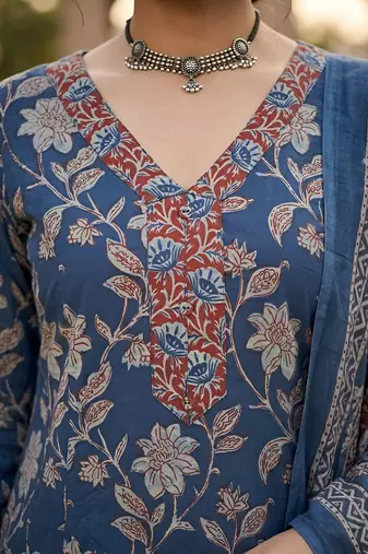 Navy blue floral printed cotton kurta set for women