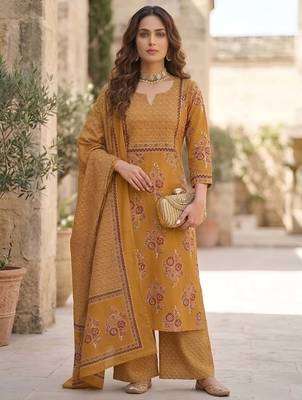Mustard floral printed pure cotton kurta set for women 5