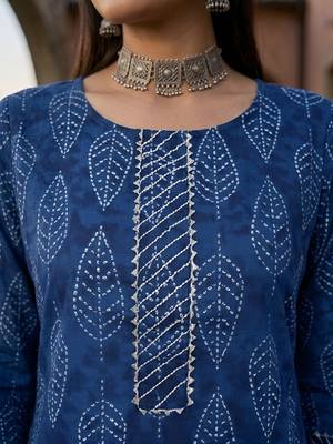 Blue floral printed pure cotton kurta set for women 4