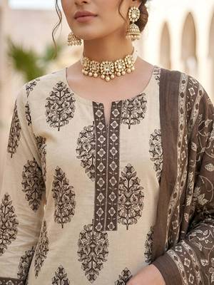 Beige floral printed pure cotton kurta set for women 5