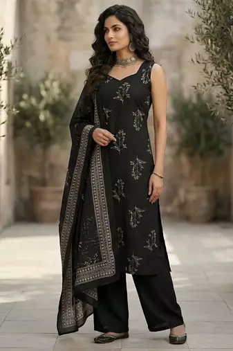 Black floral printed pure cotton kurta set for women