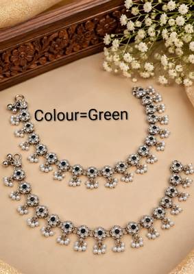 Green mehandi-plated agate stone anklets 2