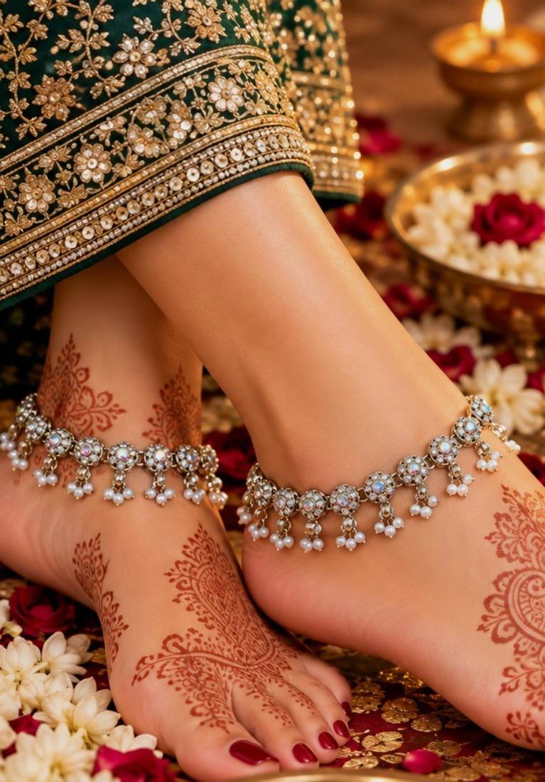 Rembo mehandi-plated agate stone anklets