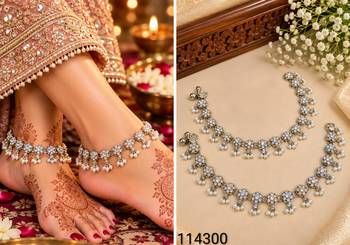 White mehandi-plated agate stone anklets 3