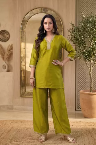 Green vichitra silk embroidered 2 piece co-ord sets for women
