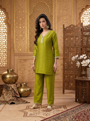 Green vichitra silk embroidered 2 piece co-ord sets for women 3