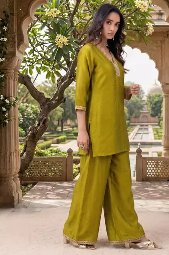 Green vichitra silk embroidered 2 piece co-ord sets for women