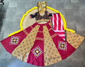 Marron Mirror Navratri Lehenga Choli With Dupatta 4