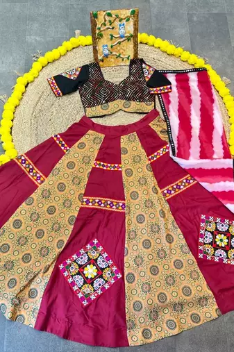 Marron Mirror Navratri Lehenga Choli With Dupatta