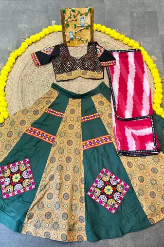 Green Mirror Navratri Lehnega Choli With Dupatta
