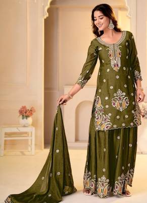 Mehendi rangoli crush  party  embroidery wear  sharara suit set 3