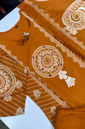 WOMEN PURE COTTON PRINTED  BANDHEJ PRINT WITH HAND WORK KURTA WITH PANT AND DUPATTA 