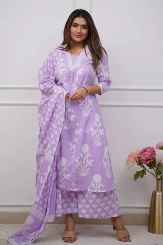 WOMEN PURE COTTON ALINE KURTA WITH PANT AND DUPATTA 