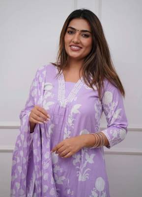 WOMEN PURE COTTON ALINE KURTA WITH PANT AND DUPATTA  3