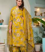 WOMEN PURE COTTON FLORAL PRINT KURTA WITH AFGANI PANT AND DUPATTA 