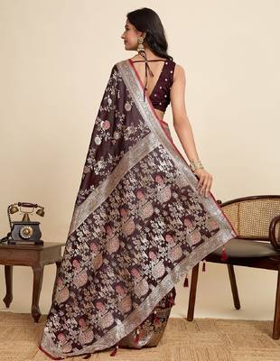 maroon embroidery with zari work sartin saree with blouse 4