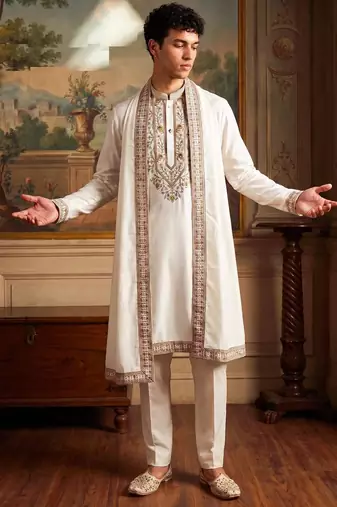 Cream embroidered kurta pajama in pure lachaka fabric