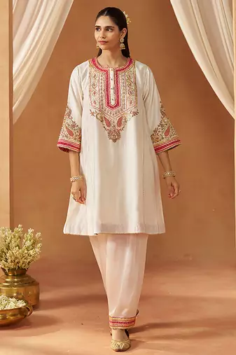 Daisy ivory chauga kurta with salwar