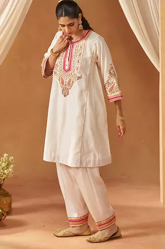 Daisy ivory chauga kurta with salwar