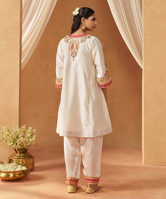 Daisy ivory chauga kurta with salwar 3