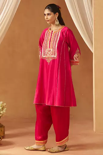 Hot pink chauga kurta with salwar