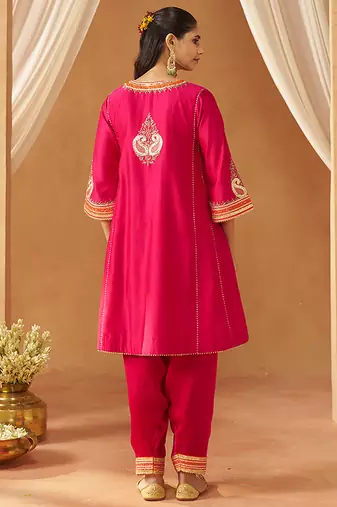Hot pink chauga kurta with salwar
