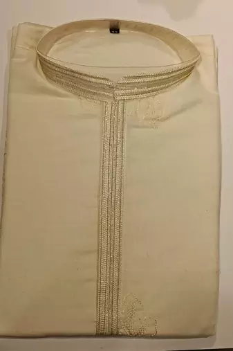 Cream embroidered kurta pajama in pure linen fabric